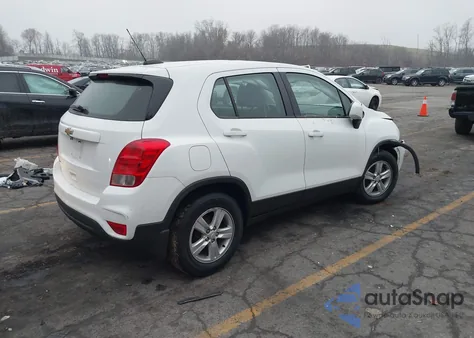 2019 Chevrolet Trax Ls z USA, uszkodzony, nr VIN 3GNCJKSB5KL350063